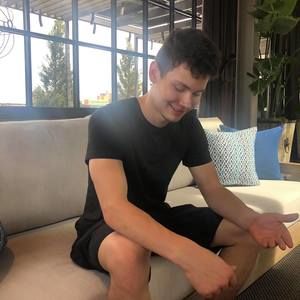 Meet your Posher, Peyton